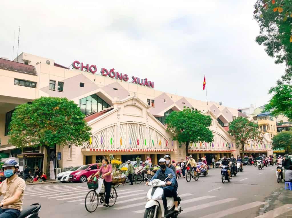 chợ nổi tiếng ở hà nội