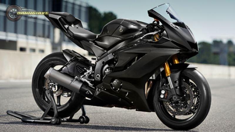 Yamaha R6 1